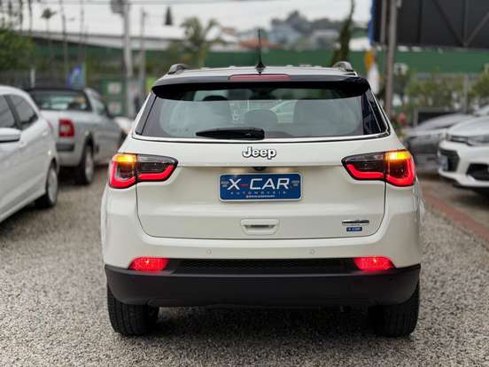 JEEP-COMPASS-2.0 16V FLEX LONGITUDE AUTOMÁTICO JEEP-COMPASS-2017