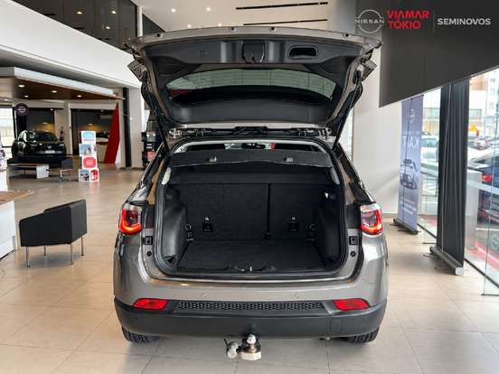 JEEP-COMPASS-2.0 16V FLEX LONGITUDE AUTOMÁTICO JEEP-COMPASS-2018