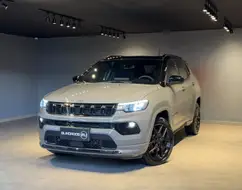 JEEP COMPASS 2.0 HURRICANE 4 TURBO GASOLINA BLACKHAWK AT9 JEEP COMPASS 2.0 HURRICANE 4 TURBO GASOLINA BLACKHAWK AT9