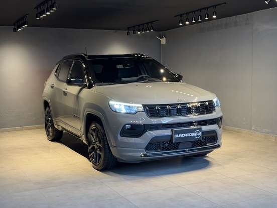 JEEP-COMPASS-2.0 HURRICANE 4 TURBO GASOLINA BLACKHAWK AT9 JEEP-COMPASS-2025