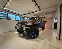JEEP GLADIATOR 3.6 V6 GASOLINA RUBICON 4P 4X4 AT8 JEEP GLADIATOR 3.6 V6 GASOLINA RUBICON 4P 4X4 AT8