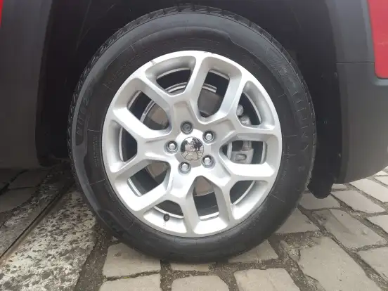 JEEP-RENEGADE-1.8 16V FLEX LONGITUDE 4P AUTOMÁTICO JEEP-RENEGADE-2015