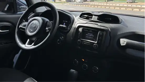 JEEP-RENEGADE-2019