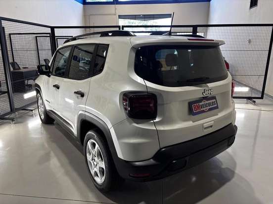 JEEP-RENEGADE-1.3 T270 TURBO FLEX ALTITUDE AT6 JEEP-RENEGADE-2024