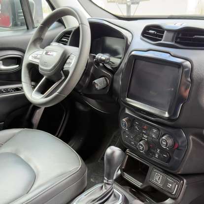 JEEP-RENEGADE-2024