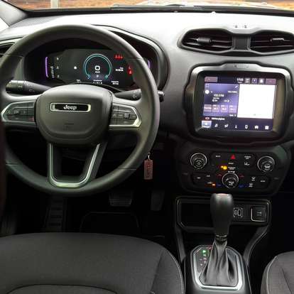 JEEP-RENEGADE-2024