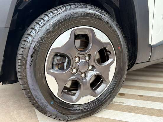 JEEP-RENEGADE-1.8 16V FLEX 4P AUTOMÁTICO JEEP-RENEGADE-2019