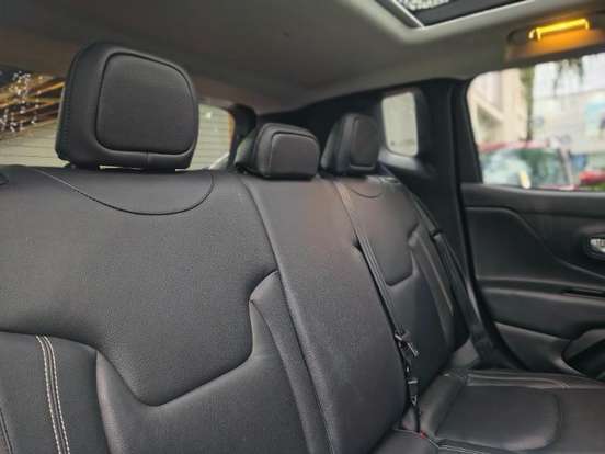 JEEP-RENEGADE-2020