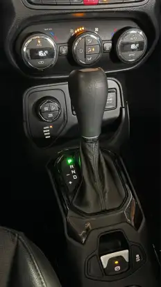 JEEP-RENEGADE-2018