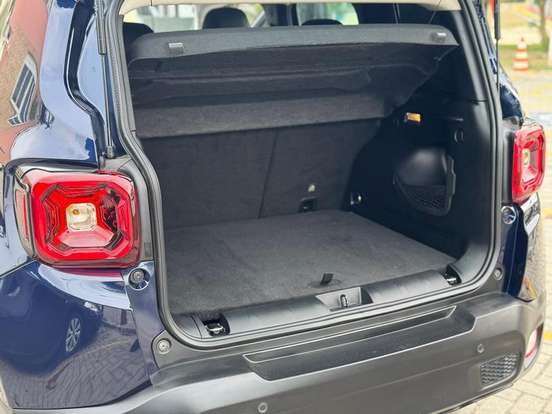 JEEP-RENEGADE-2.0 16V TURBO DIESEL LONGITUDE 4P 4X4 AUTOMÁTICO JEEP-RENEGADE-2021