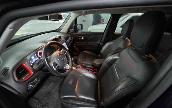 JEEP-RENEGADE-2021