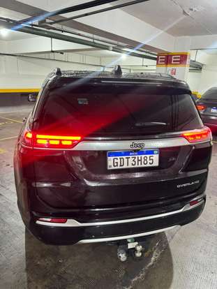 JEEP-COMMANDER-2021