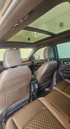JEEP-COMMANDER-2023