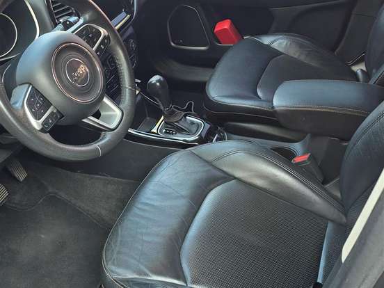 JEEP-COMPASS-2.0 16V FLEX LIMITED AUTOMÁTICO JEEP-COMPASS-2018