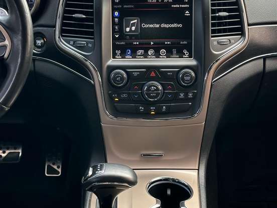 JEEP-GRAND CHEROKEE-3.6 LIMITED 4X4 V6 24V GASOLINA 4P AUTOMATICO JEEP-GRAND CHEROKEE-2015