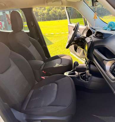 JEEP-RENEGADE-2018