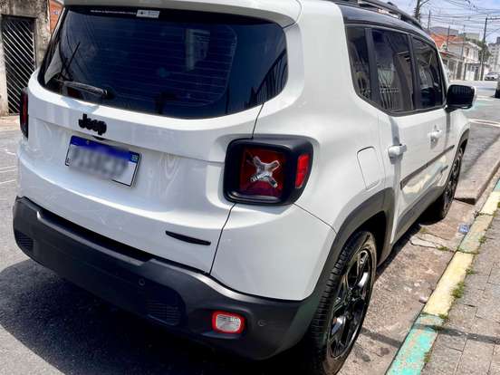 JEEP-RENEGADE-1.8 16V FLEX NIGHT EAGLE 4P AUTOMÁTICO JEEP-RENEGADE-2017