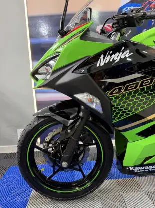 KAWASAKI-NINJA 400-2020