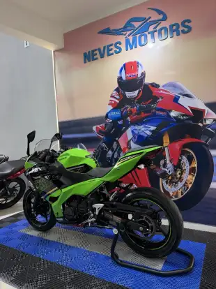 KAWASAKI-NINJA 400-2020