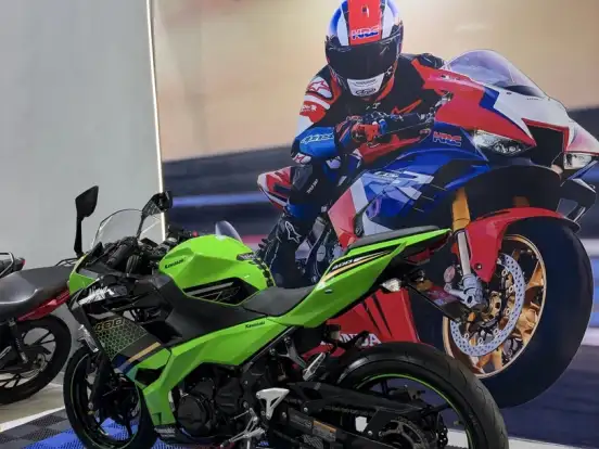 KAWASAKI-NINJA 400 KAWASAKI-NINJA 400-2020