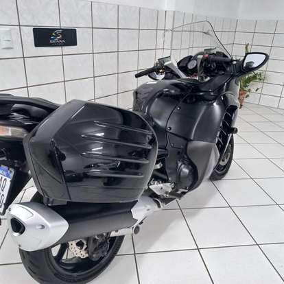 KAWASAKI-CONCOURS 14-2012