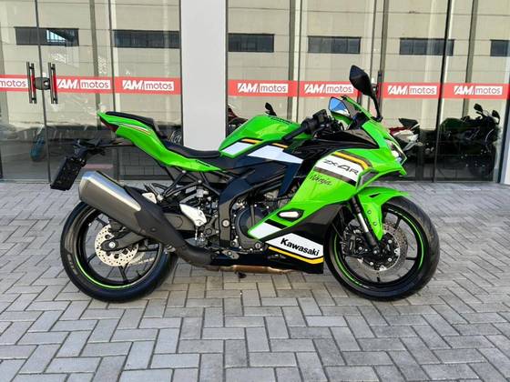 KAWASAKI NINJA ZX-4R SE 