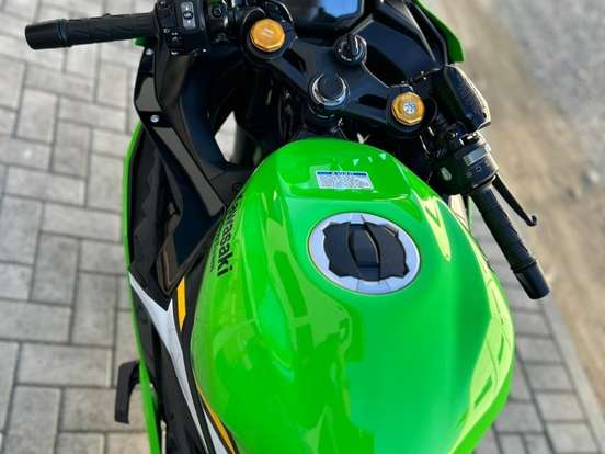 KAWASAKI-NINJA ZX-4R SE KAWASAKI-NINJA ZX-4R SE-2025