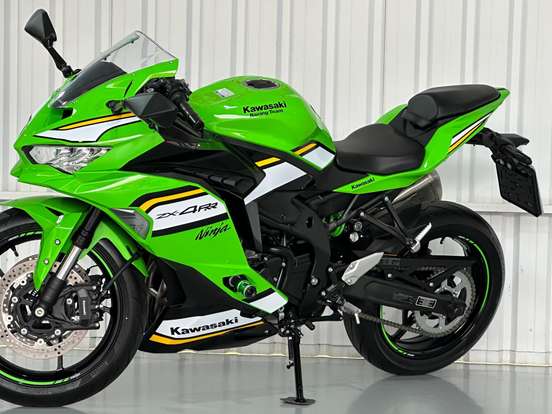 KAWASAKI-NINJA ZX-4RR KAWASAKI-NINJA ZX-4RR-2025