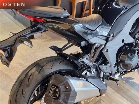 KAWASAKI-Z1100 KAWASAKI-Z1100-2026