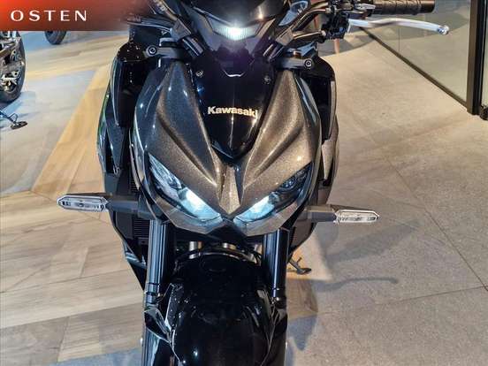 KAWASAKI-Z1100 KAWASAKI-Z1100-2026