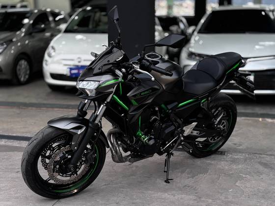 KAWASAKI Z650 ABS 