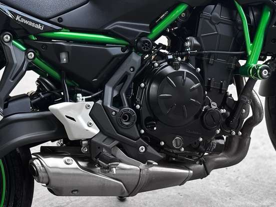 KAWASAKI-Z650 ABS-2023