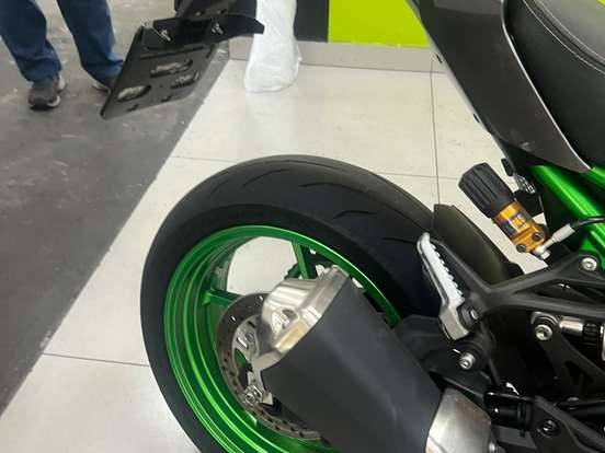KAWASAKI-Z900 R EDITION KAWASAKI-Z900 R EDITION-2026