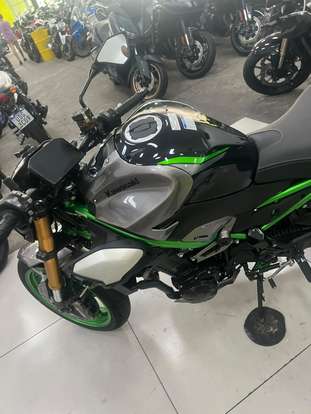 KAWASAKI-Z900 R EDITION-2026