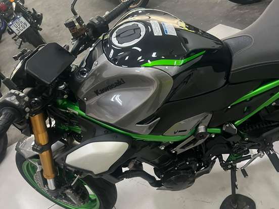 KAWASAKI-Z900 R EDITION KAWASAKI-Z900 R EDITION-2026