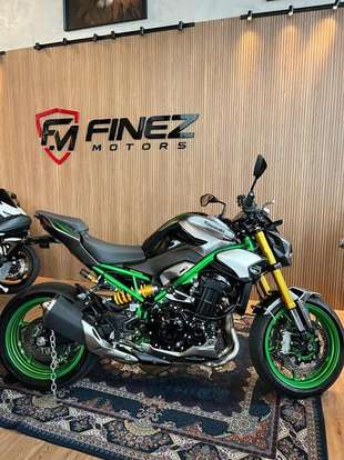 KAWASAKI-Z900 R EDITION-2025