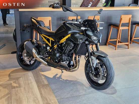 KAWASAKI-Z900 KAWASAKI-Z900-2026