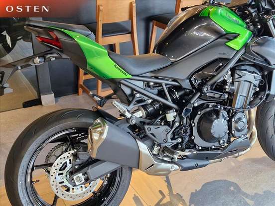 KAWASAKI-Z900 KAWASAKI-Z900-2026