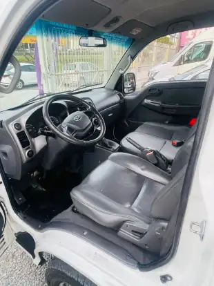 KIA-BONGO-2018