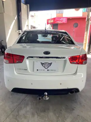 KIA-CERATO-2012