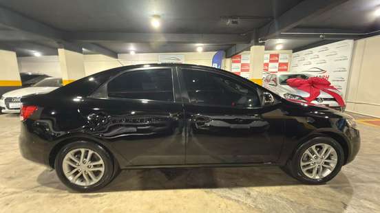 KIA-CERATO-2011