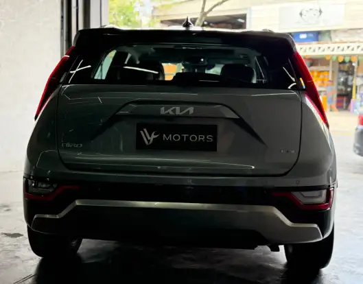 KIA-NIRO-2023
