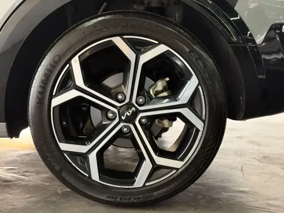 KIA-NIRO-2023