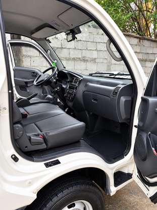 KIA-BONGO-2009