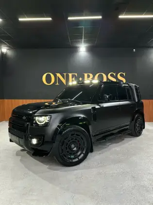 Land Rover Defender 2.0 P300 Gasolina 110 SE AWD Automático