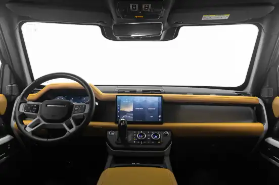 LAND ROVER-DEFENDER-2024