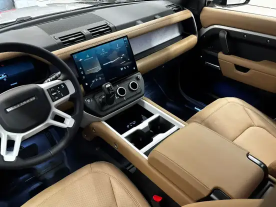LAND ROVER-DEFENDER-2026