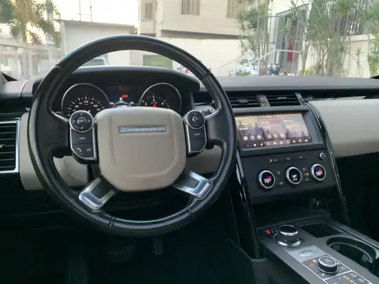 LAND ROVER-DISCOVERY-3.0 V6 TD6 DIESEL SE 4WD AUTOMÁTICO LAND ROVER-DISCOVERY-2018