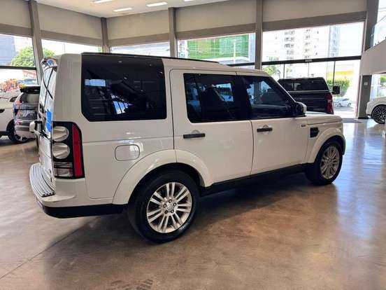 LAND ROVER-DISCOVERY 4-3.0 SE 4X4 V6 24V BI-TURBO DIESEL 4P AUTOMÁTICO LAND ROVER-DISCOVERY 4-2015