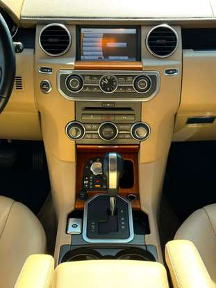 LAND ROVER-DISCOVERY 4-2010